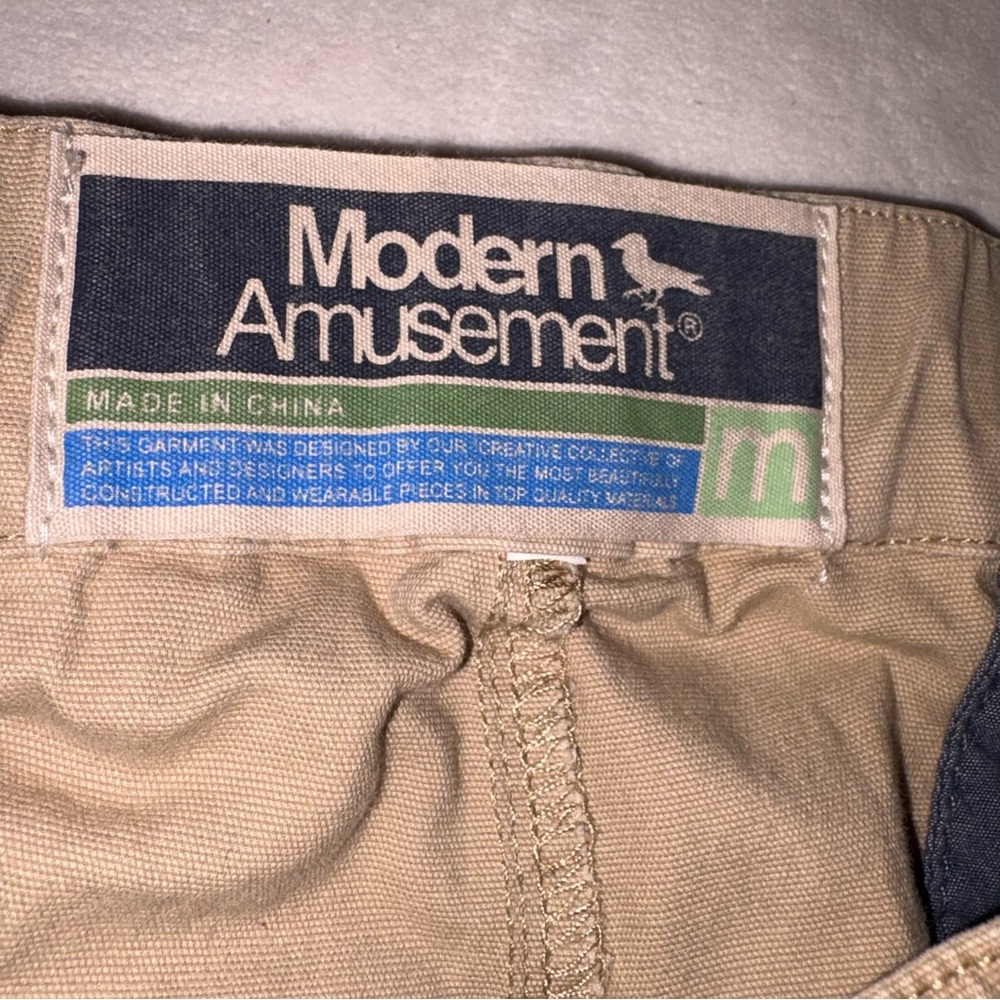 Modern Amusement SZ M Tan CHINO PAMTS with Bird Accent PREOWNED